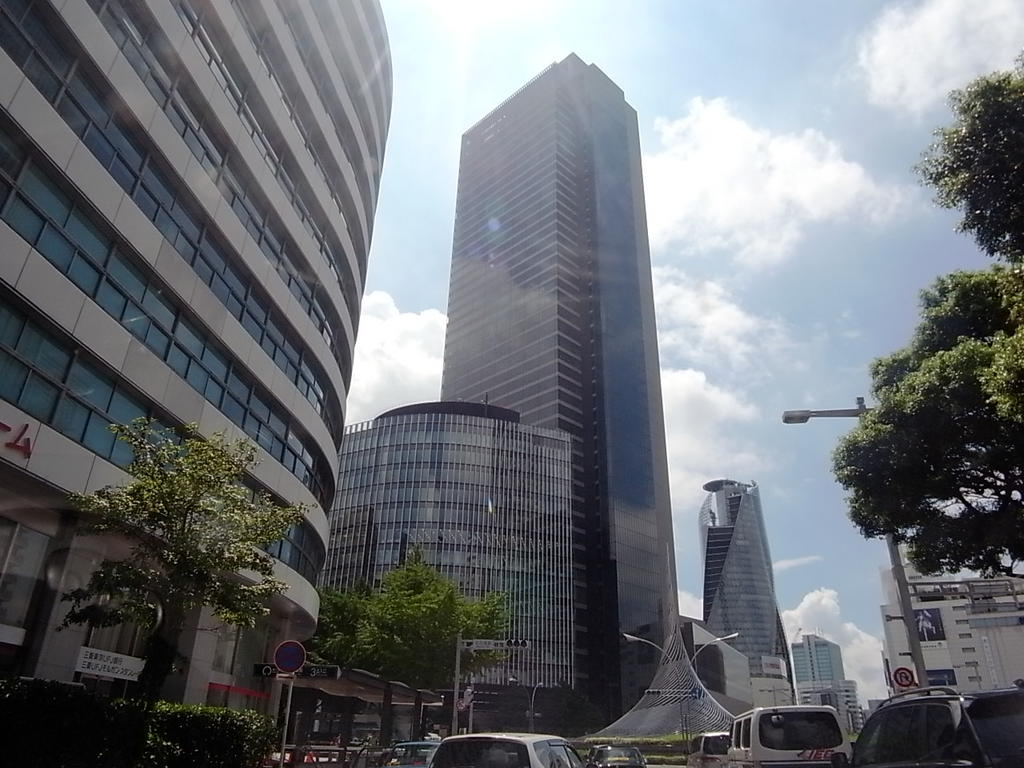 ショッピングセンター　ミッドランドスクエア (ショッピングセンター)（ショッピングセンター）まで1300m