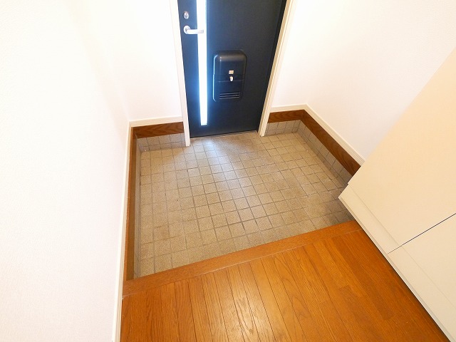 玄関　明るい玄関です