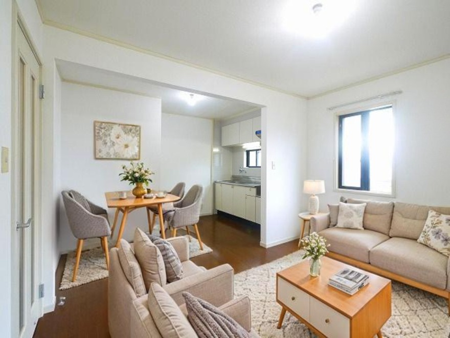 居室・リビング　CGで家具等を配置したもので家具等は含まれません