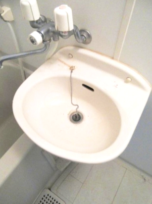 洗面設備　洗面台です。