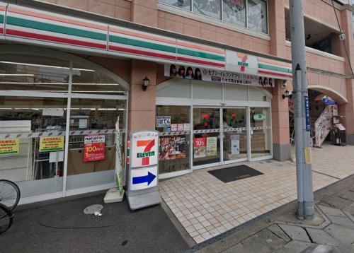 コンビニ　セブンイレブン　朝霞仲町１丁目（コンビニ）まで164m