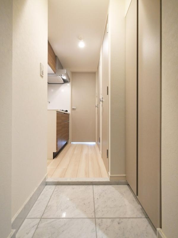 玄関　玄関スペース