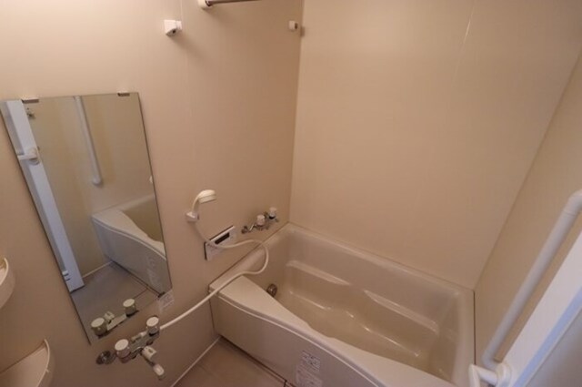 バス・シャワールーム　バスルーム