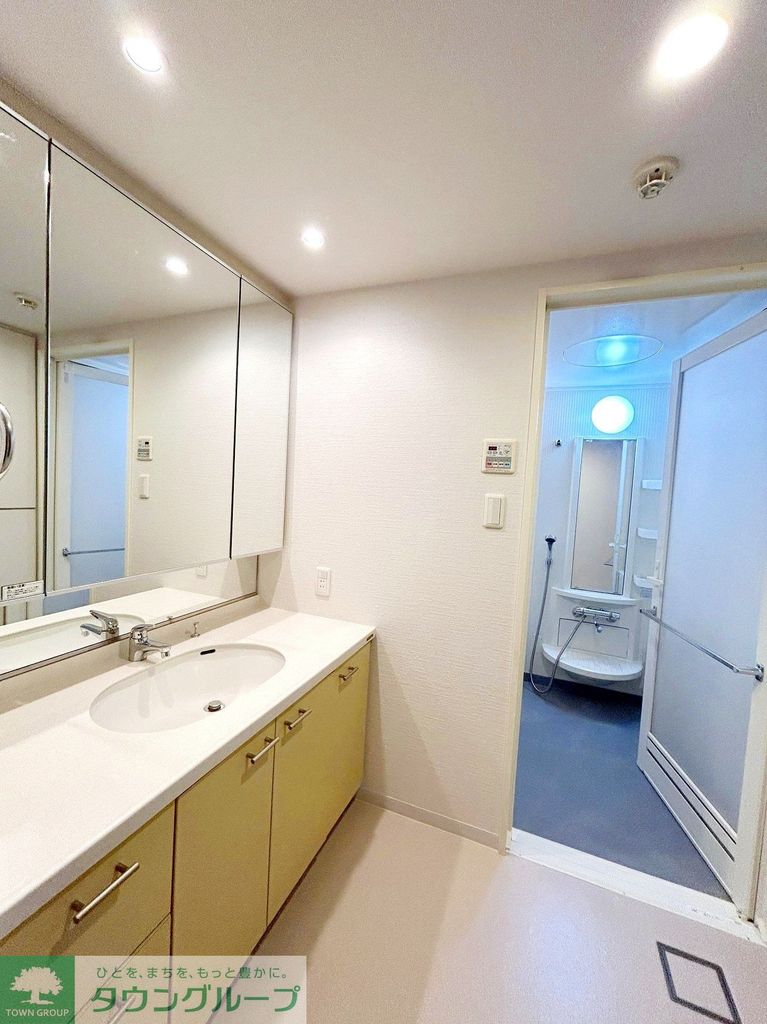 洗面設備　パウダールーム