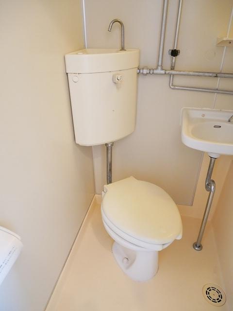 トイレ　トイレ