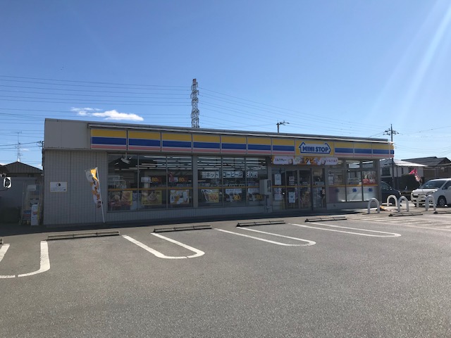 コンビニ　ミニストップ小山東城南店（コンビニ）まで613m