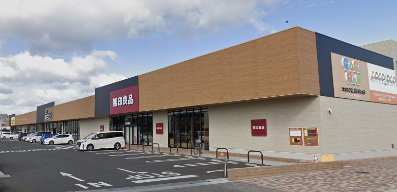 ショッピングセンター　ココルンシティまえばし（ショッピングセンター）まで1353m