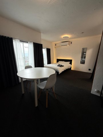 居室・リビング　家具家電付き