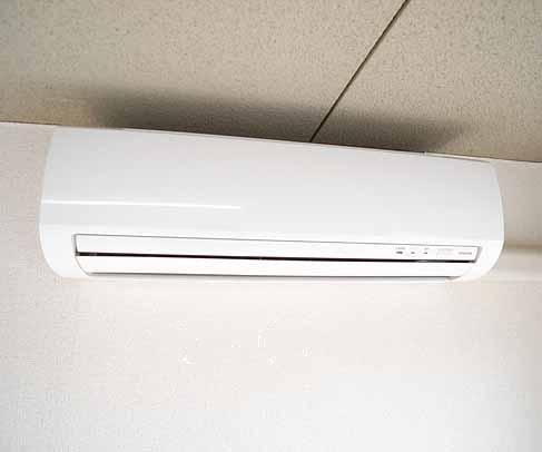 その他設備　エアコンついてます。