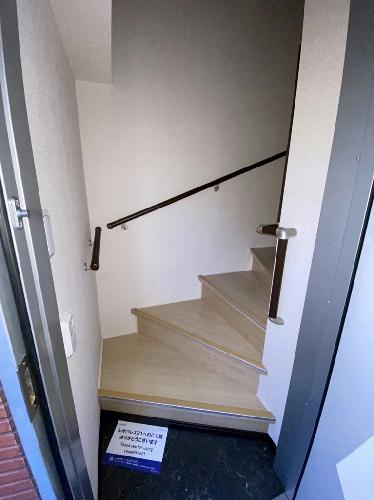 玄関　2階の写真です。