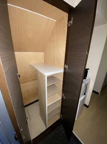 玄関　1階の写真です。