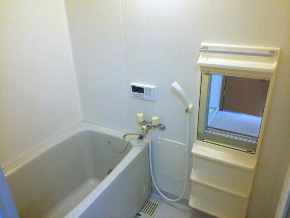 バス・シャワールーム　浴室