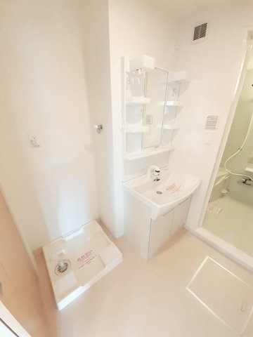 洗面設備　広い洗面スペース