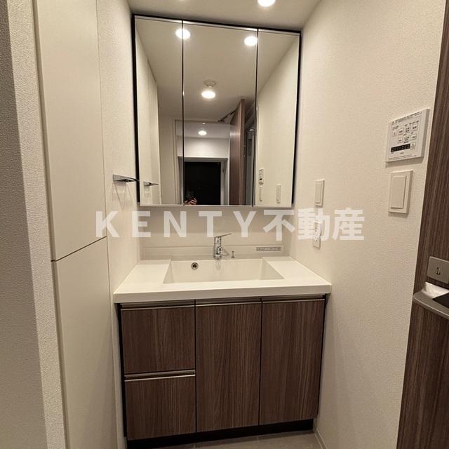 洗面設備　忙しい朝には欠かせない洗面所です