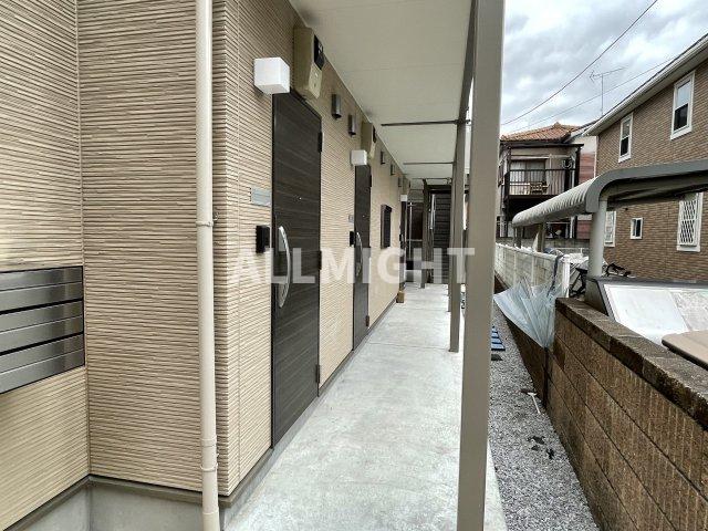 エントランス　※他部屋参考写真