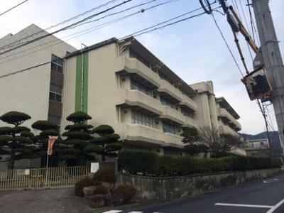 小学校　久米小学校（小学校）まで1168m