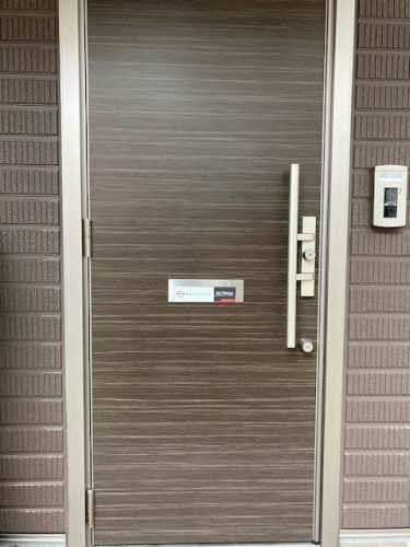 トイレ　洗浄機能付き便座