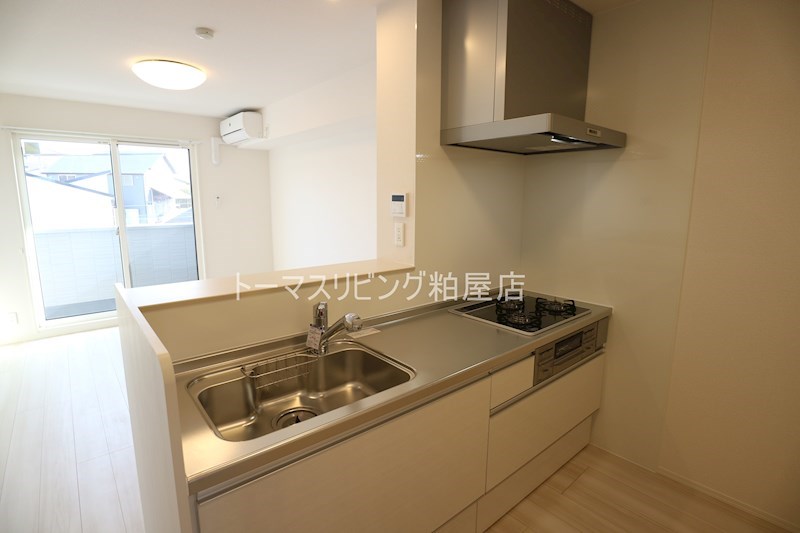 キッチン　写真は度型別物件（現況優先）