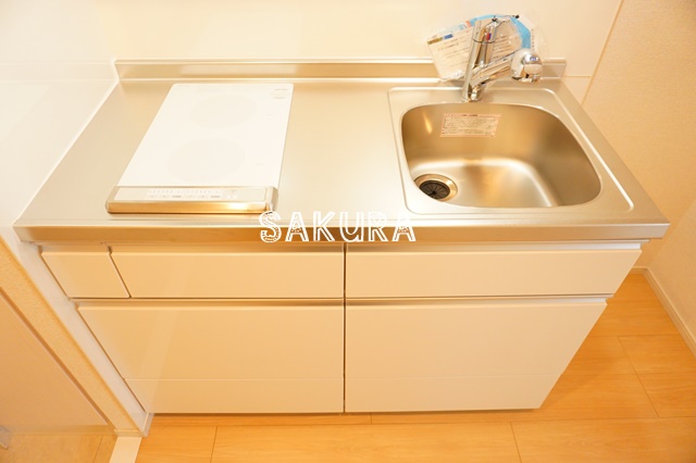 キッチン　お掃除しやすい人気のIHコンロ♪