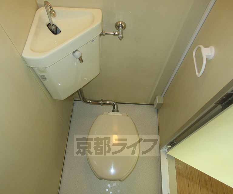 トイレ　清潔なトイレです。