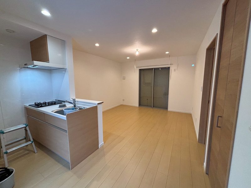 居室・リビング　※101号室の写真参照