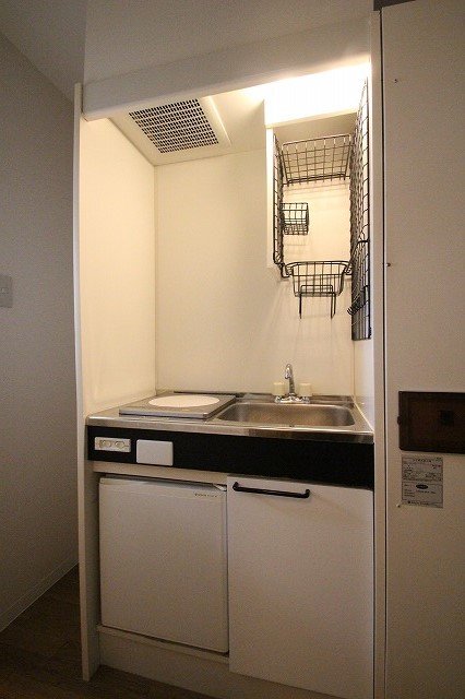 キッチン　同物件別室です。