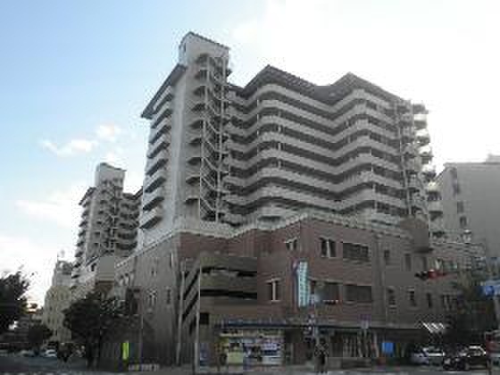 ショッピングセンター　ラポルテ（ショッピングセンター）まで850m