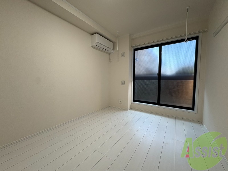 その他部屋・スペース　大きな窓が付いていて日差しもたっぷり入ります。