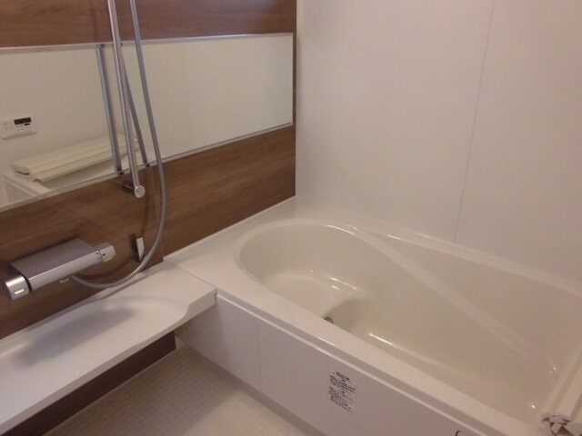 バス・シャワールーム　一坪風呂