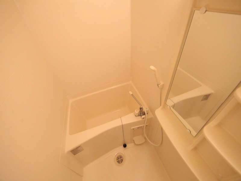 バス・シャワールーム　浴室暖房乾燥機付　24時間換気機能付バスルーム