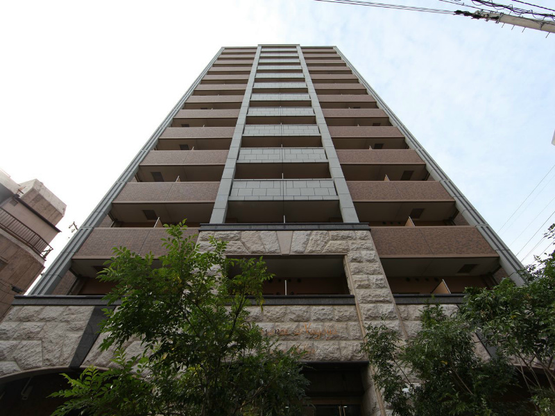 建物外観　外観　オートロック　宅配ＢＯＸ　防犯カメラ