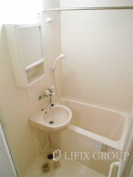 バス・シャワールーム　風呂