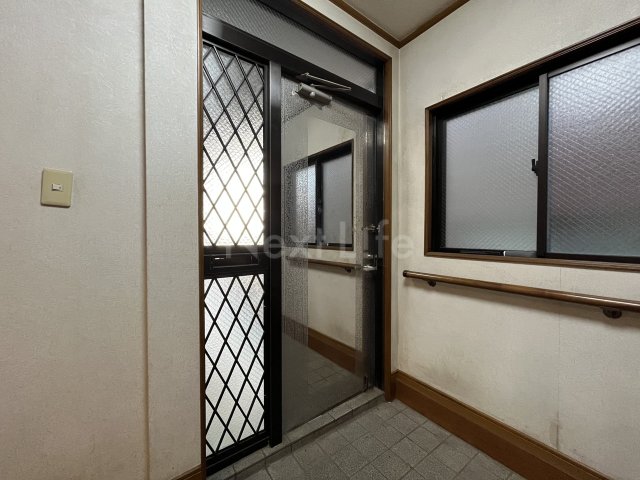 玄関　メゾンタカハシ