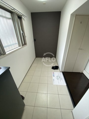 玄関　オーク・イマザトステーション　玄関