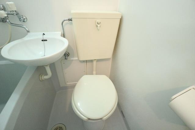 トイレ　トイレ