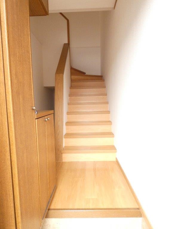 玄関　図面と現状に相違がある場合には現状を優先