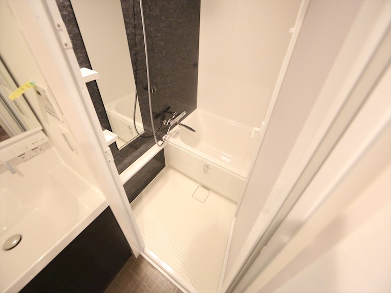 バス・シャワールーム　バスルーム　浴室暖房乾燥機付き