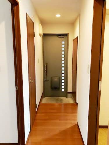 玄関　ホール・玄関※同間取り別部屋の写真です。