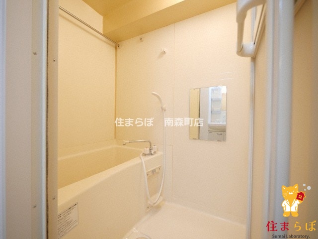 バス・シャワールーム　「見た目じゃなく、心に“しっくりくる”を大切に。」