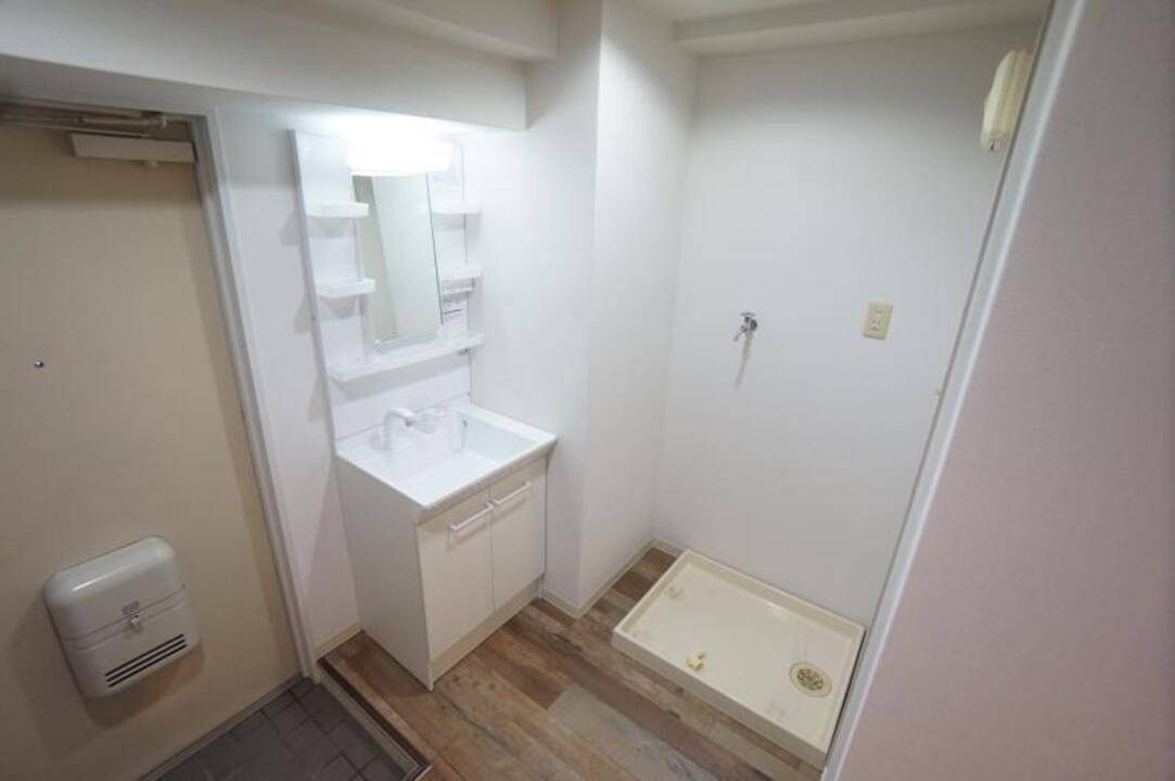 洗面設備　洗面所