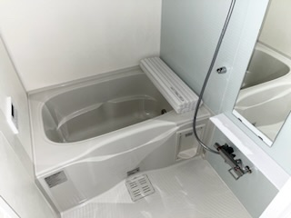 バス・シャワールーム　バス