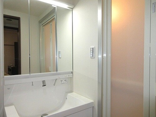 洗面設備　洗面所（内装前）