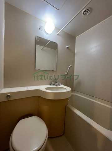 バス・シャワールーム　別部屋参考写真です