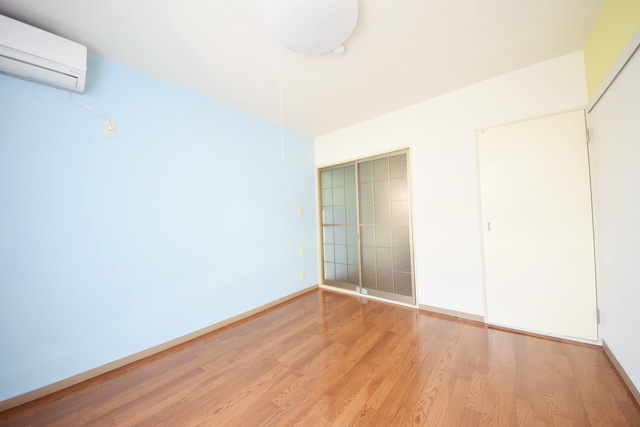 居室・リビング　★日の光が気持ちいいですね★