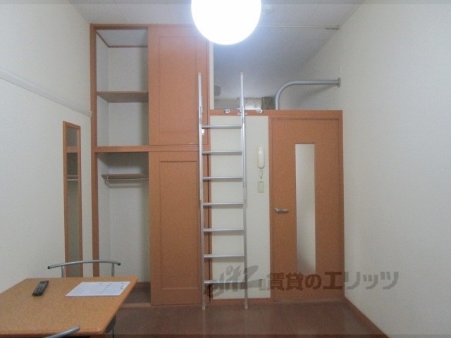 居室・リビング　洋室