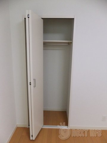 収納　リブリセレッシャルアースのクローゼット