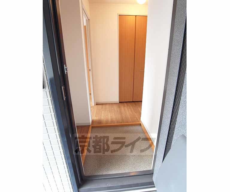 玄関　・お問い合わせは京都ライフまで・