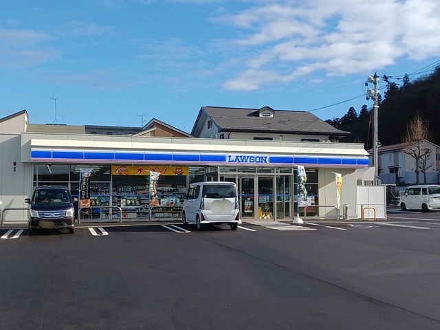 コンビニ　ローソン（コンビニ）まで126m