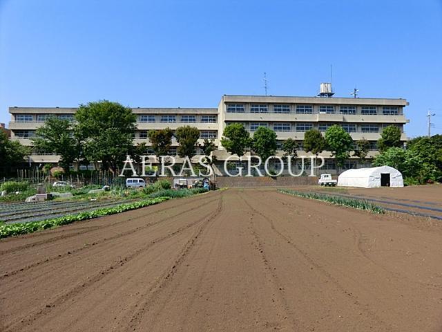 中学校　海老名市立大谷中学校（中学校）まで1071m