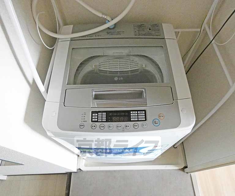 その他部屋・スペース　洗濯機です。